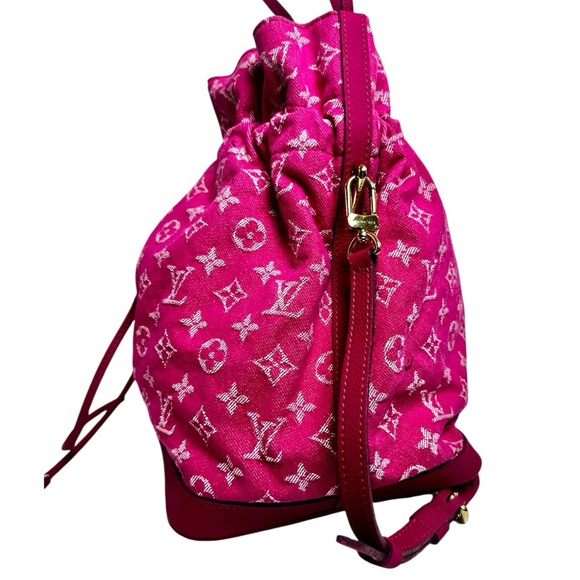 PRICE DROP 🩷AUTHENTIC LV Monogram Noéfull MM - has marks - Picture 5 of 16